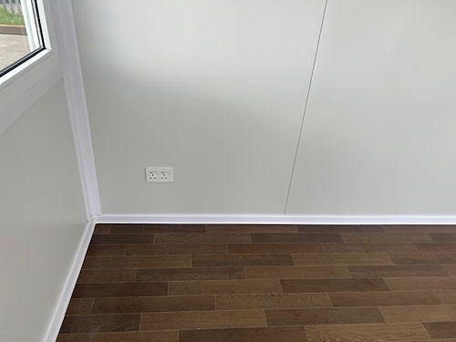 Oficina Portátil con Ventanas Panorámicas