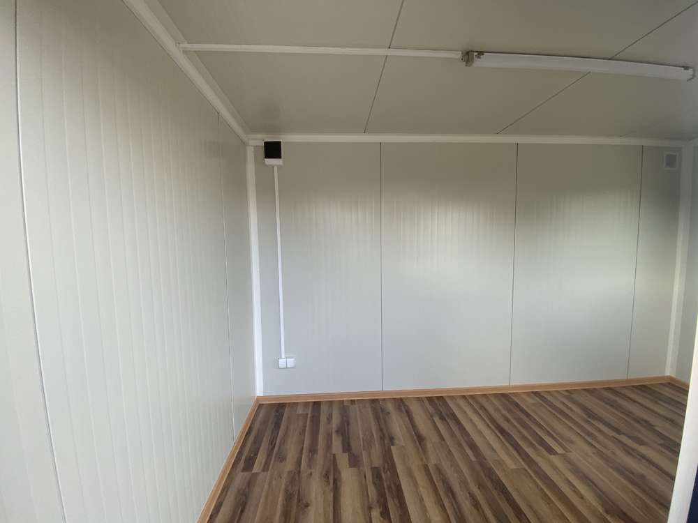 Contenedor Oficina 4,00m x 2,20m listo para usar