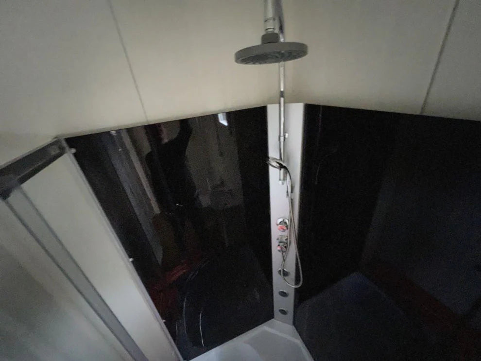 Contenedor de Oficina Residencial de 24 m2