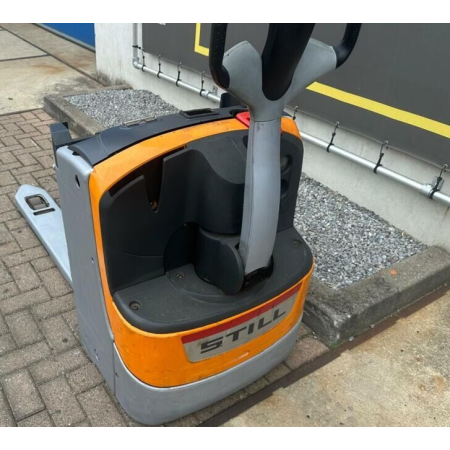 Transpaleta eléctrica STILL EXU-H18 – 2011